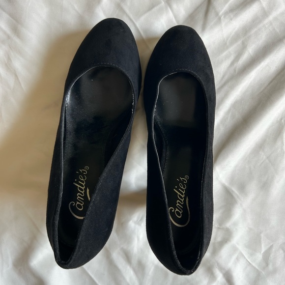 Candie’s Black Heels: Size 8 - Picture 2 of 6